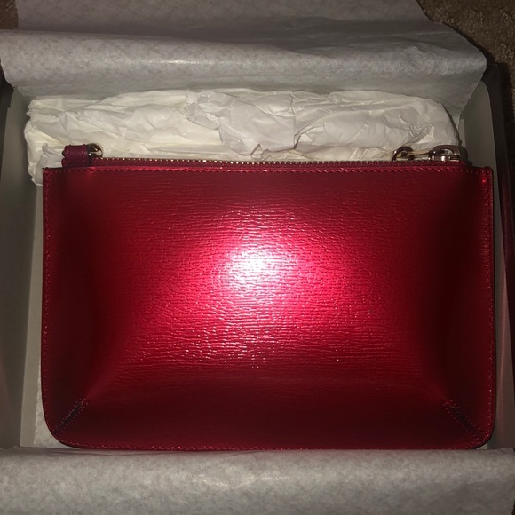 Gucci Tote - Picture 2 of 4